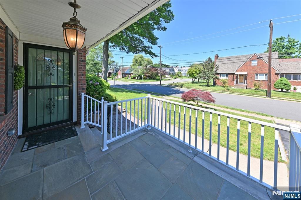 332 Golf Avenue