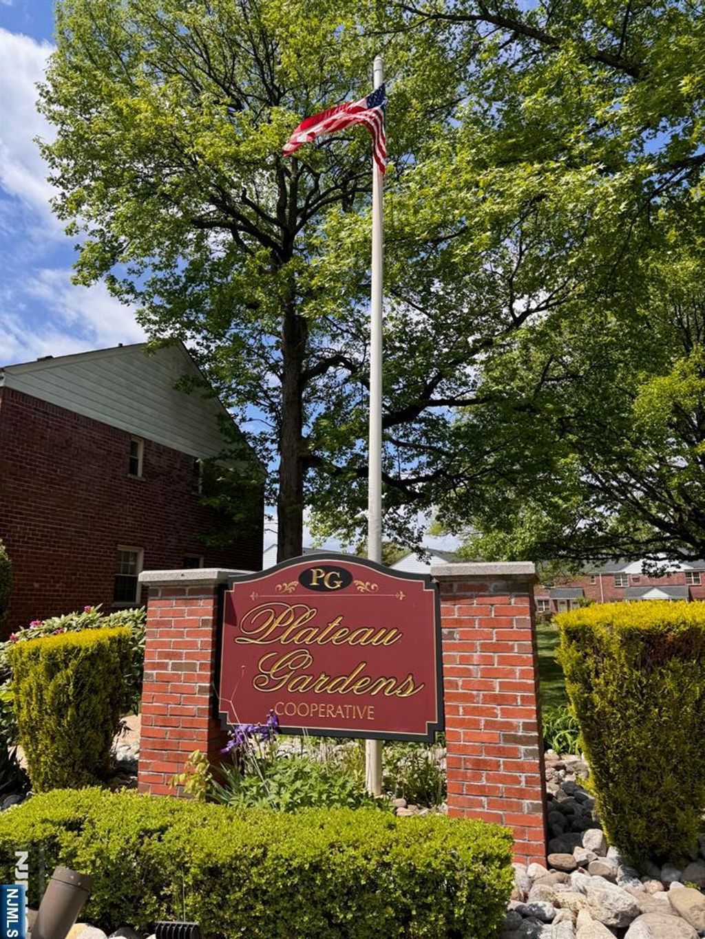 Photo of 1255 Anderson AVE #23, Fort Lee, NJ 07024 (MLS # 26016947)