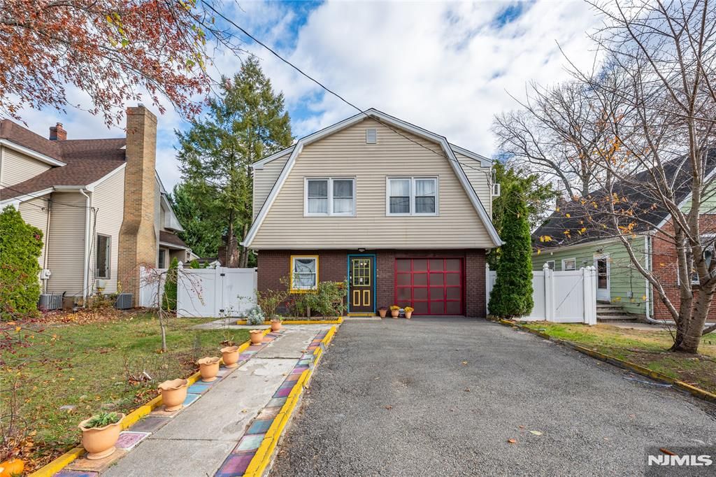 Photo of 235 Elm Avenue, Teaneck, NJ 07666 (MLS # 25042222)