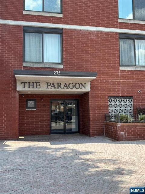 275 State Street 5B Hackensack NJ 07601