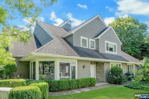 Photo of 279 Barnstable DR, Wyckoff, NJ 07481 (MLS # 26033220)
