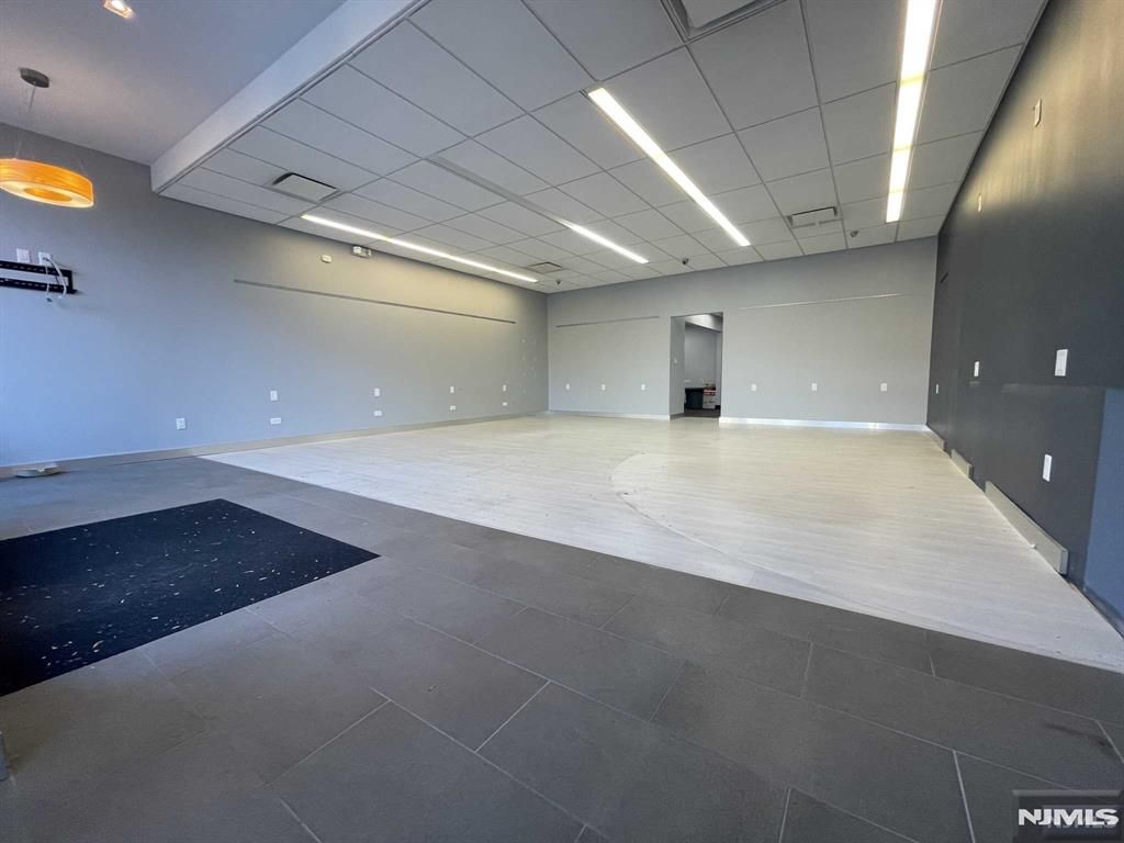 Photo of 348 Broad Avenue, Leonia, NJ 07605 (MLS # 25042590)