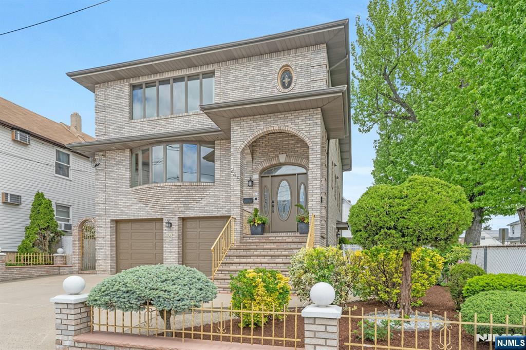 245 Wilson Avenue