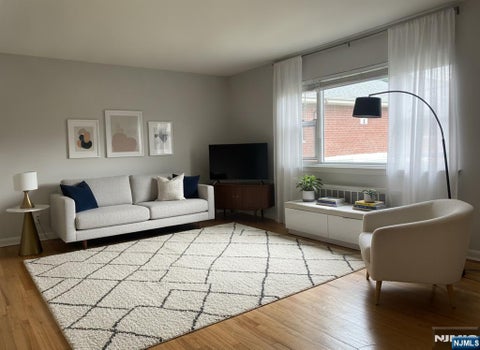 Photo of 241 Passaic ST #17B, Rochelle Park, NJ 07662 (MLS # 26028946)