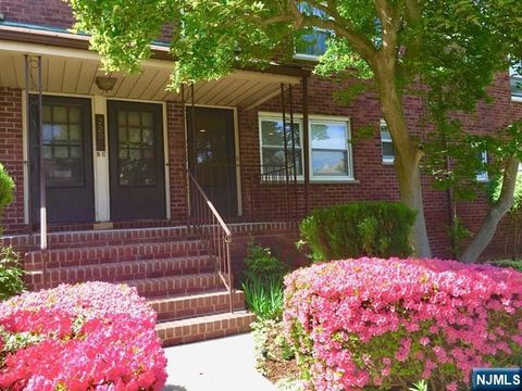 Photo of 2205 Center Ave #D, Fort Lee, NJ 07024 (MLS # 26005705)