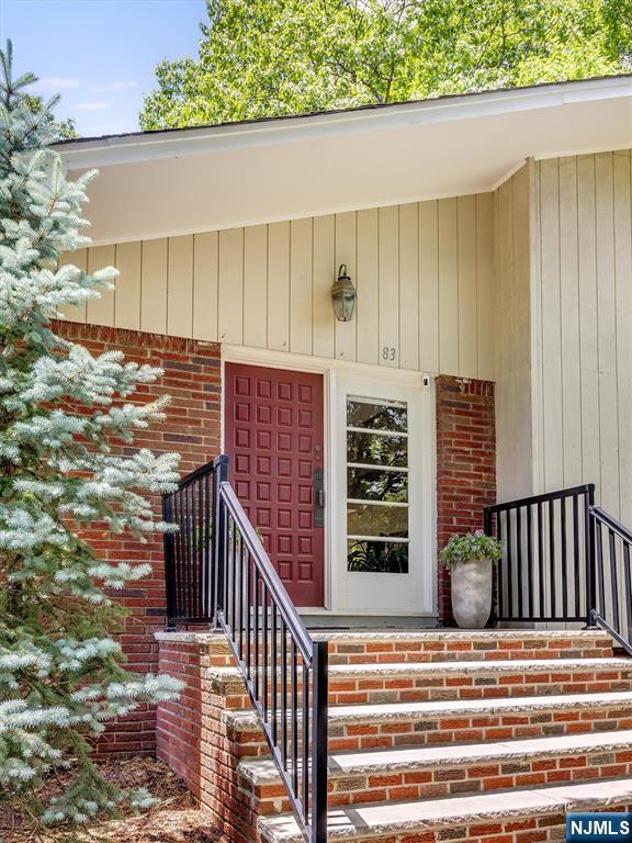 83 Brookside Terrace