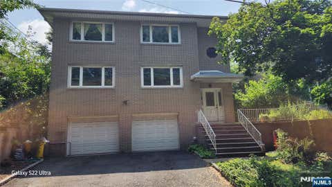 Photo of 336 6th ST #2nd floor, Palisades Park, NJ 07650 (MLS # 26031315)