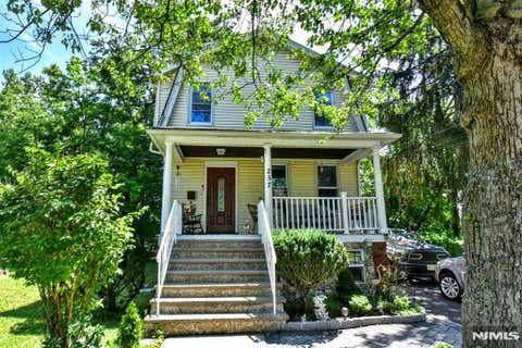 Photo of 257 Epps Avenue, Englewood, NJ 07631 (MLS # 26029005)