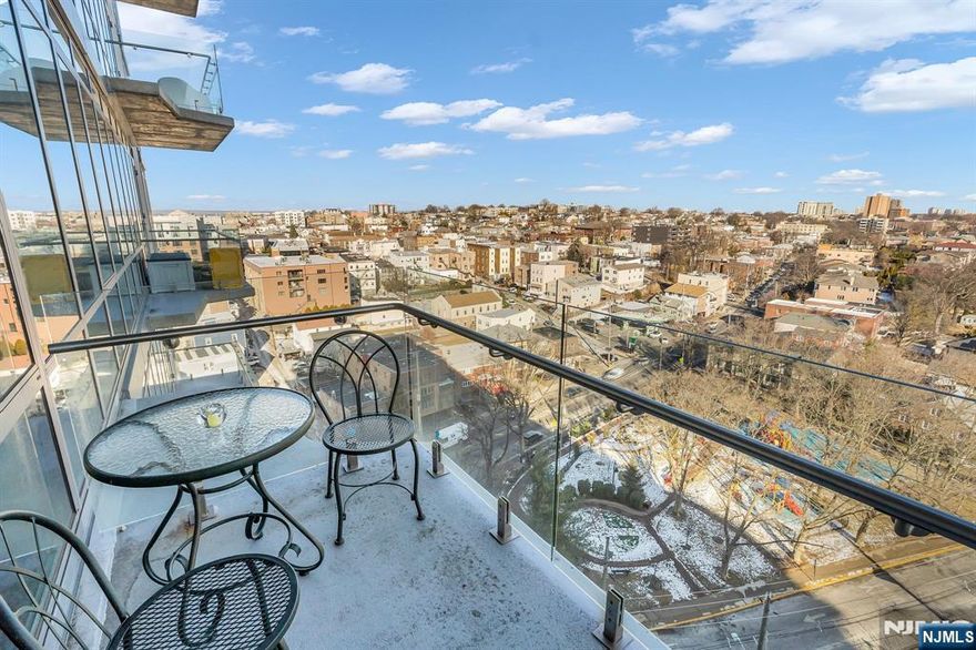 Douglass Gillespie EPIQUE Realty 862.202.4790 douggillespie@epique.me