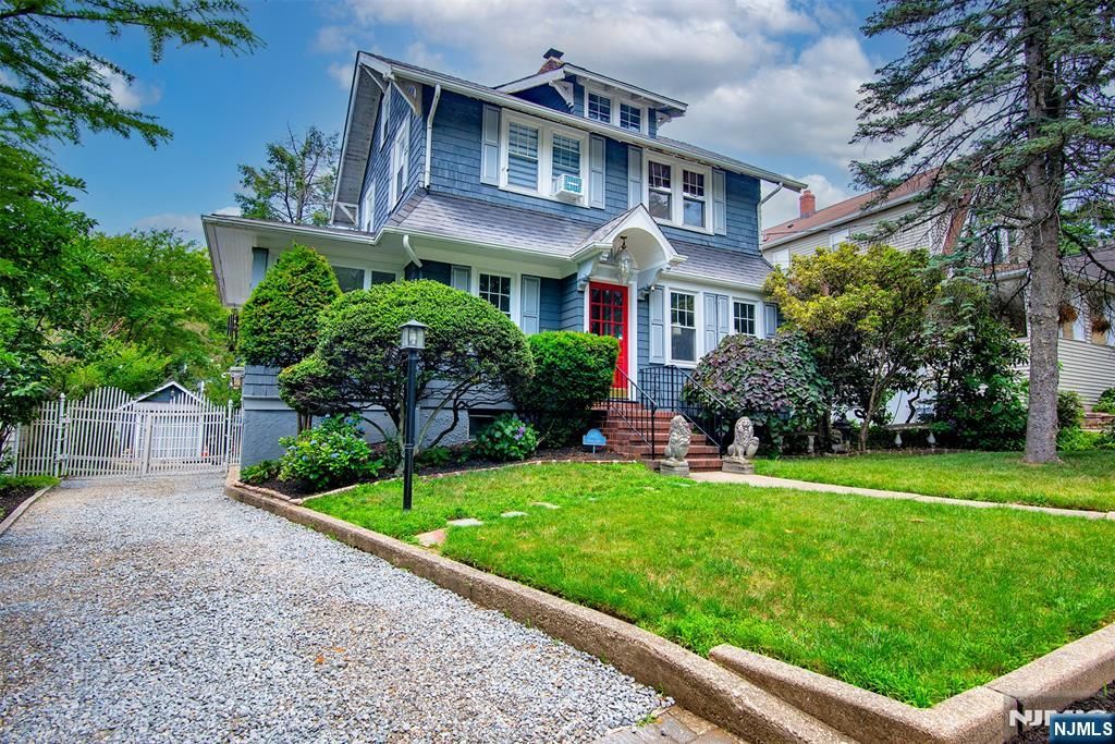 Photo of 141 South Street, Bogota, NJ 07603 (MLS # 26024575)