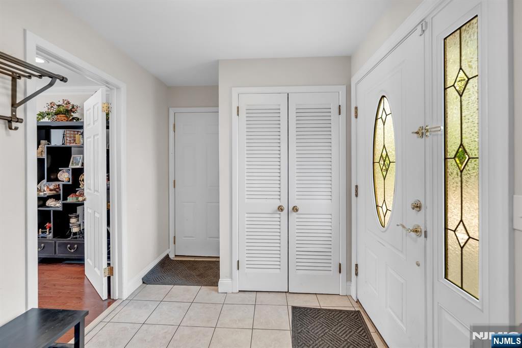 364 Knickerbocker Road
