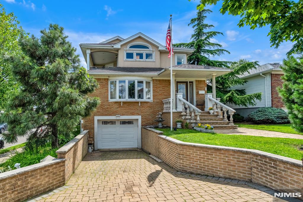 28 Elizabeth Court