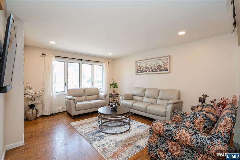 298 Nedellec Drive
