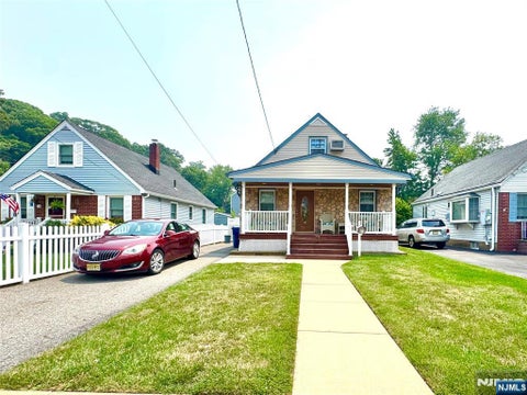 Photo of 70 Byrne Street, Hackensack, NJ 07601 (MLS # 26027344)