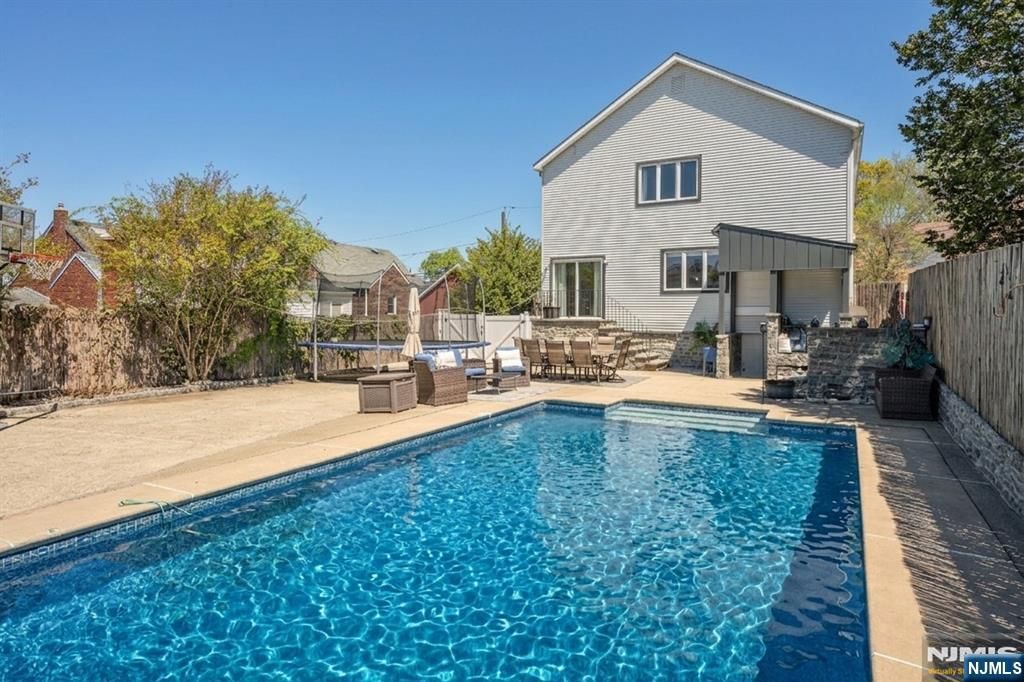 Photo of 530 5th Avenue, Lyndhurst, NJ 07071 (MLS # 26014950)