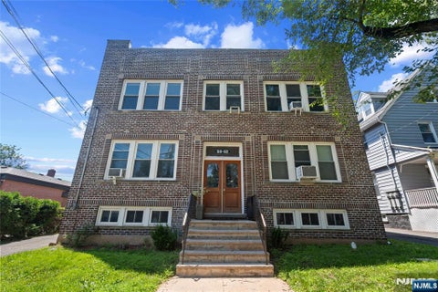 Photo of 6062 Elmwood AVE, Montclair, NJ 07042 (MLS # 26035472)