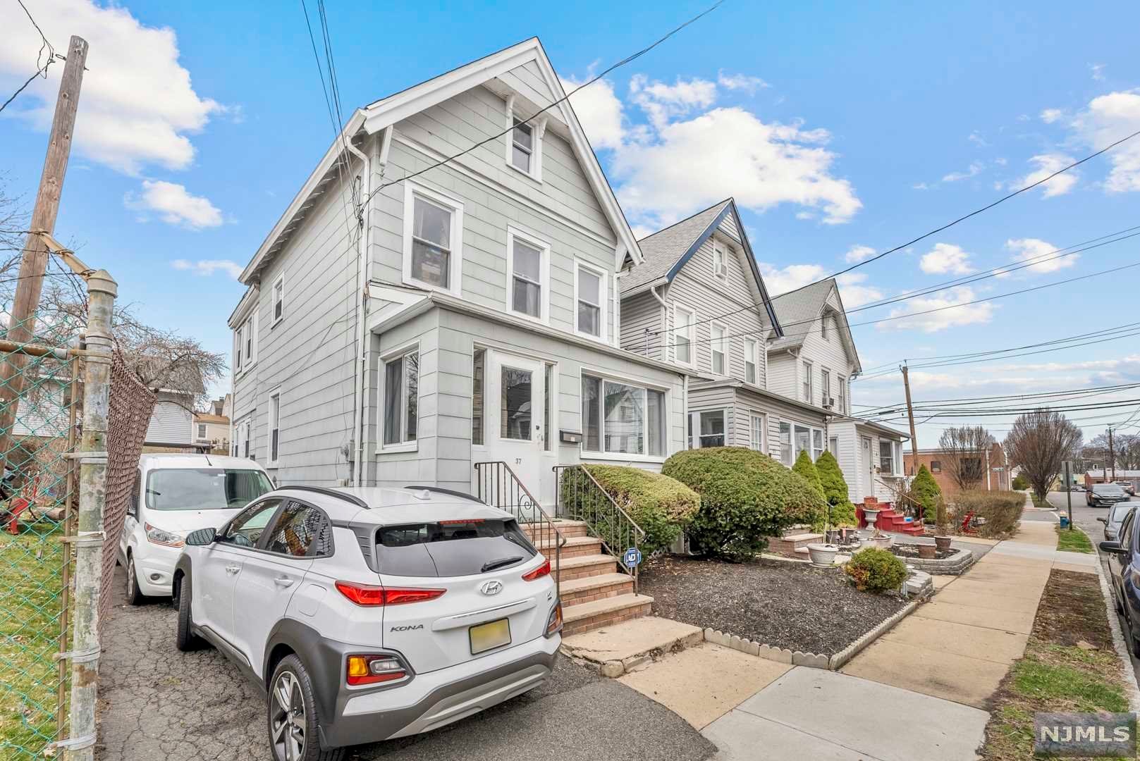 37 Columbia Street