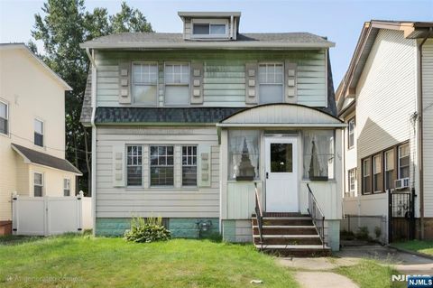 160 Goldsmith Avenue Newark NJ 07112