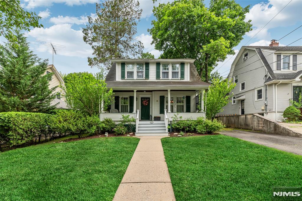 647 Orchard Street