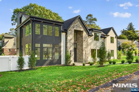 Photo of 63 Inness Road, Tenafly, NJ 07670 (MLS # 26030513)