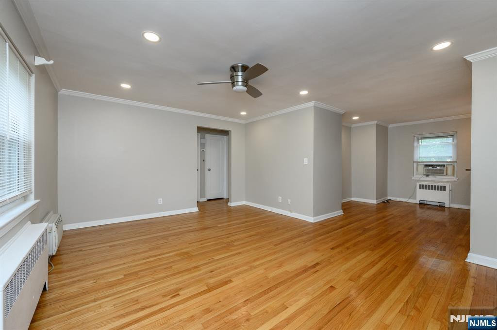 243 Johnson Avenue L5