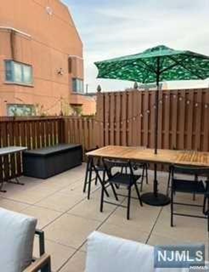 Welcome to Independence Harbor! Fully renovated one bedroom, new kitchen with stainless steel appliances and renovated bath. Enjoy the very expansive patio area outside your sliding glass doors which are facing East. Wonderful place to enjoy the cool river breezes and entertain in the summertime! LVT vinyl tile flooring. Check with management for all docs needed to process the lease. The move in fees and lease adendum requirements. One covered space included and another one available for a fee.