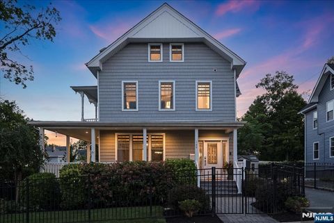 149 Walnut Street Montclair NJ 07042