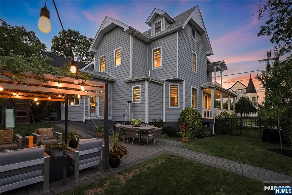 149 Walnut Street