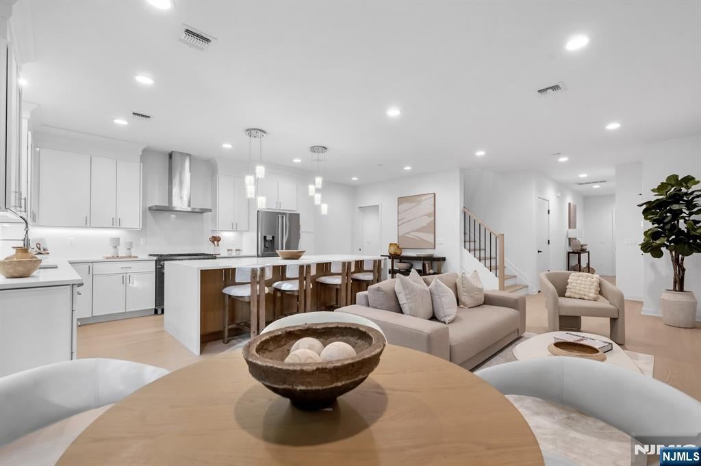 9 Fey Place
