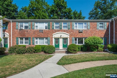 59 Roseland Avenue 23 Caldwell NJ 07006