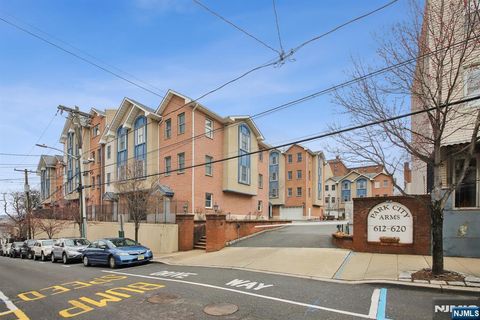 620 38th Street Unit 703, Union City, NJ 07087 - MLS#: 25008868