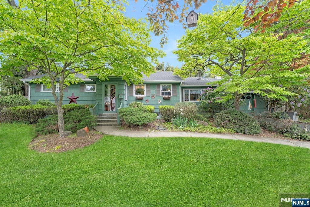 335 Bradley Avenue