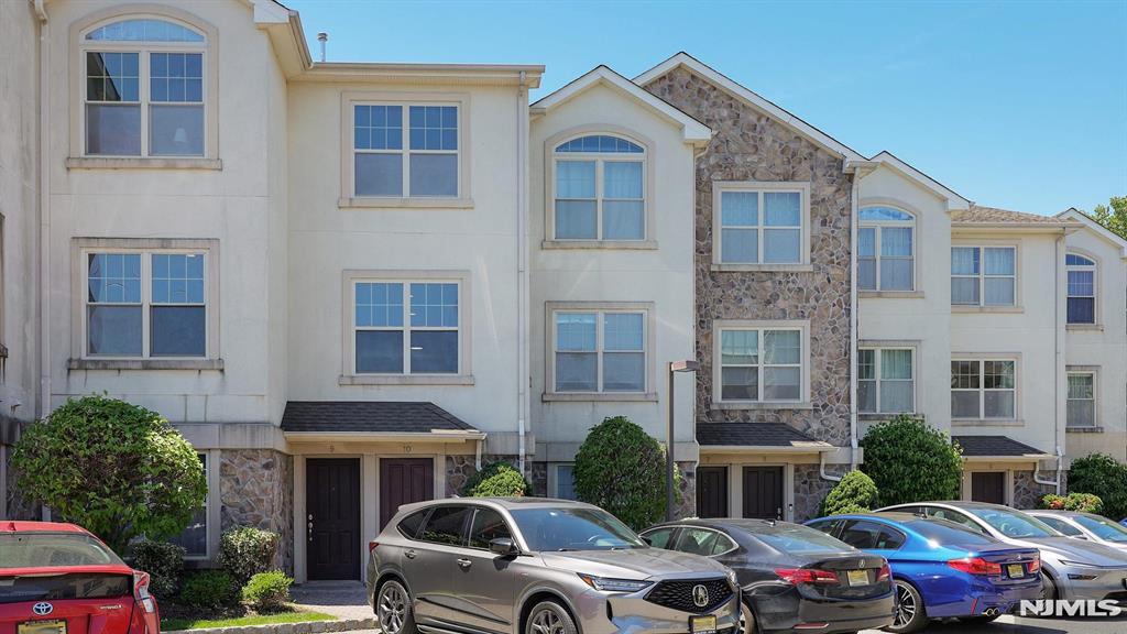 1625 Paterson Plank Road 10