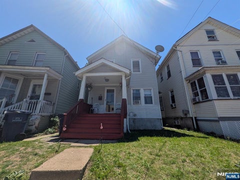 Photo of 143 Atlantic ST, Hackensack, NJ 07601 (MLS # 26020652)