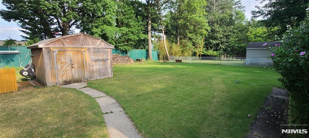 412 Gregory Road