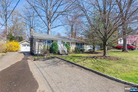 53 Laurel Drive, Wayne, NJ 07470 - MLS#: 25012632