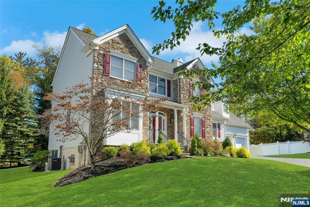 6 Allsop Court