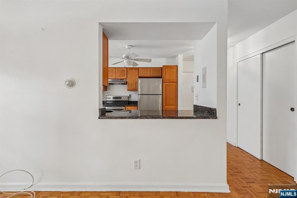 135-167 S Maple Avenue 137 H