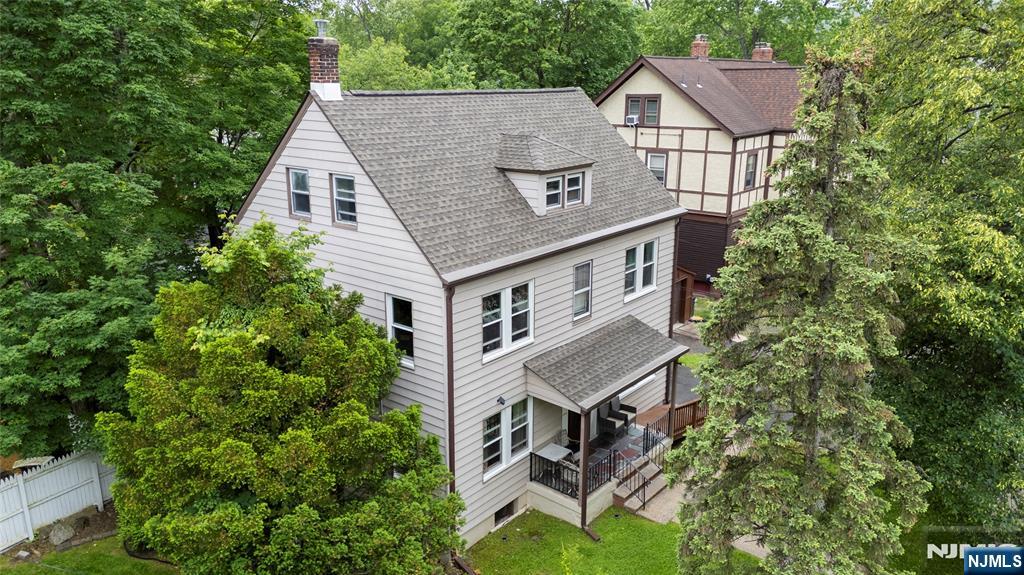 Property for Sale at 166 Lincoln Street, Montclair, New Jersey - Bedrooms: 5 
Bathrooms: 2 
Rooms: 11  - $850,000