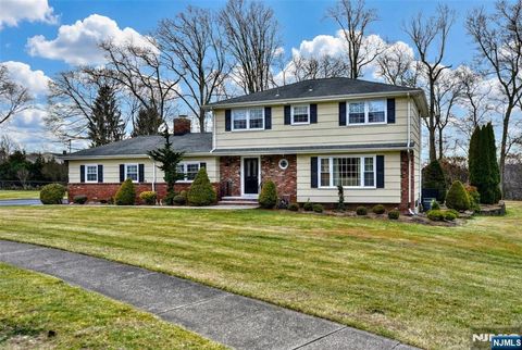 237 Glenwood Drive North Haledon NJ 07508