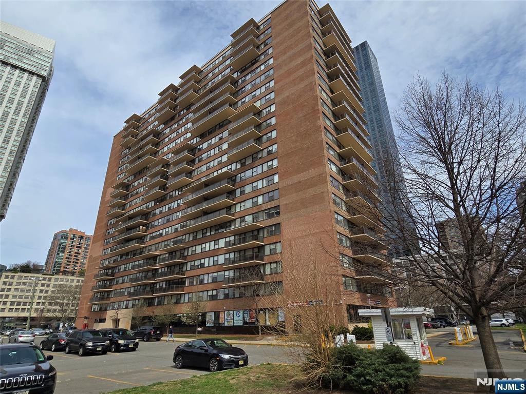 Property for Sale at 270 Marin Boulevard 12-O, Jersey City, New Jersey - Bedrooms: 2 
Bathrooms: 1  - $839,000