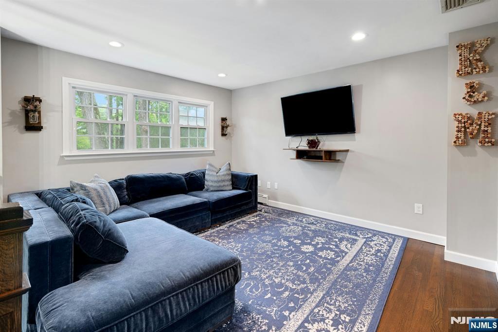 107 Mountain Circle