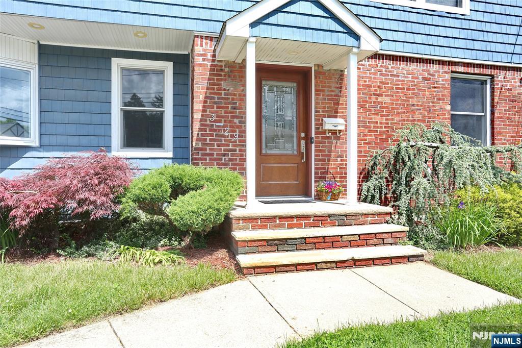 3-29 17th Street
