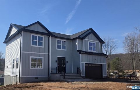 Photo of 15 Walker Avenue, West Milford, NJ 07480 (MLS # 26010576)