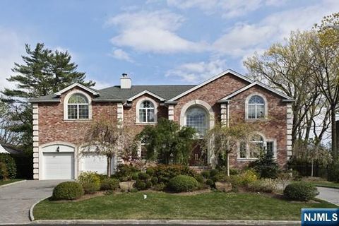 Photo of 417 N Woodland, Englewood, NJ 07631 (MLS # 26012860)