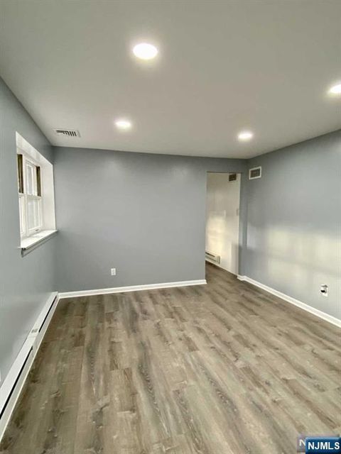 126 Union Street Lodi NJ 07644