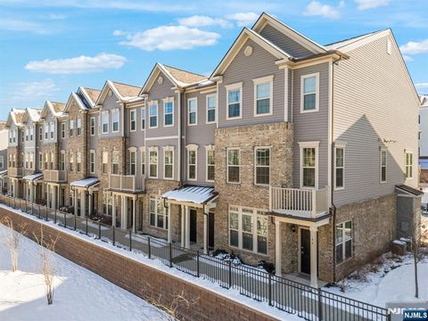 34 Arnold Drive Wood Ridge NJ 07075