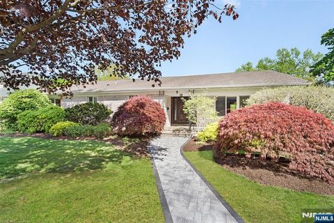 5 Stone Drive West Orange NJ 07052