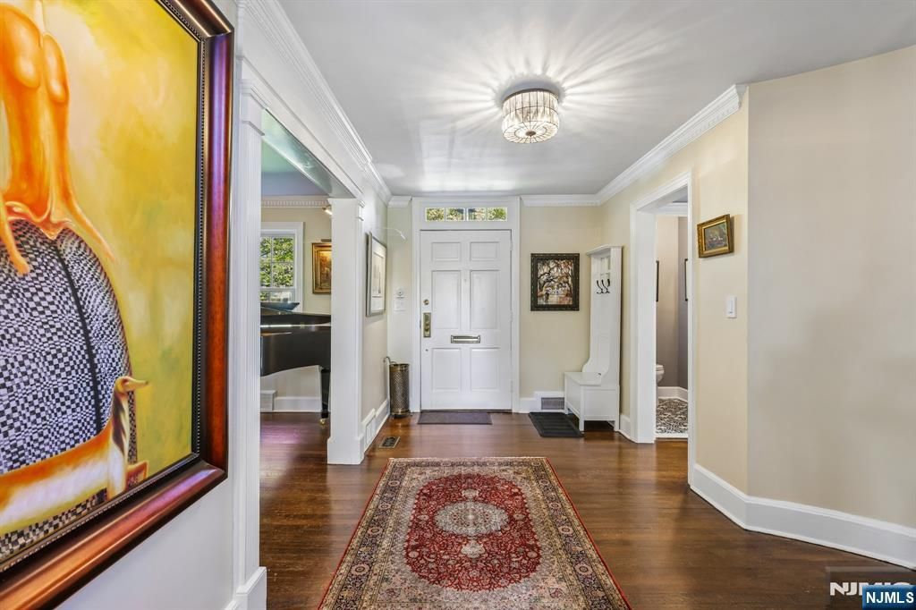 Photo of 23 Greenview Way, Montclair, NJ 07043 (MLS # 26014879)