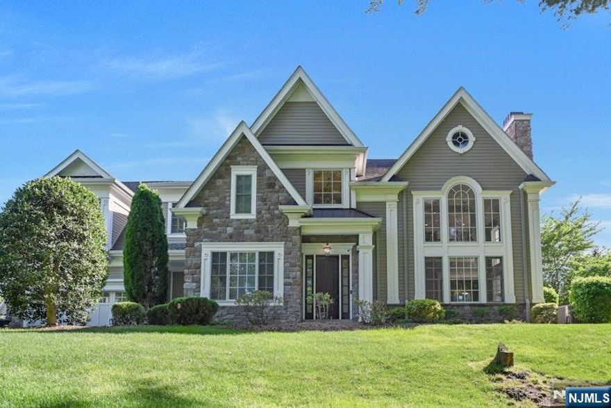 Beautifully appointed end unit in sought after Enclave at Montvale Townhome community with high volume throughout, and an open floorplan on both the 1st and 2nd floors. The primary BR is located on the 1st floor & offers 2 WIC's and lux bath. The additional BR's on the 2nd floor are generously proportioned in addition to an office area and an open lounge. Lots of space and great opportunities for working remotely. Large finished lower level with additional space for entertaining, bedroom & full bath and large storage area. Private outdoor patio and lawn area.